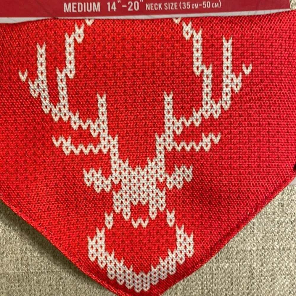 Avalanche Christmas Bandana Dog Collar Size M